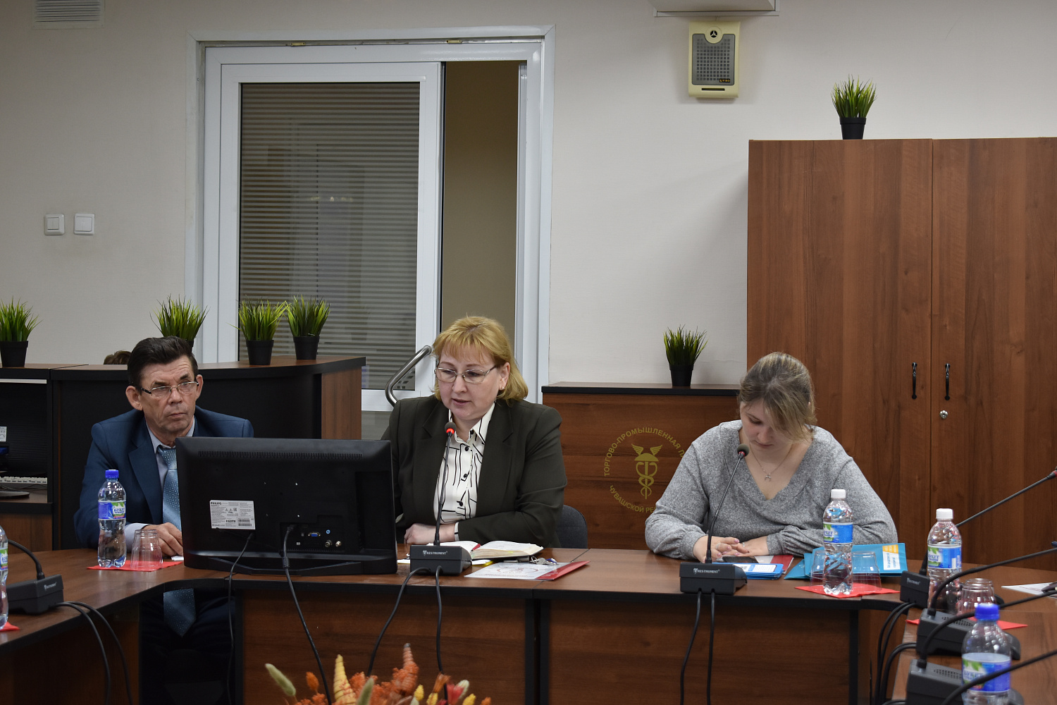 Сегодня в ТПП Чувашской Республики состоялось совещание с застройщиками, осуществляющими строительство многоквартирных домов и (или) иных объектов недвижимости