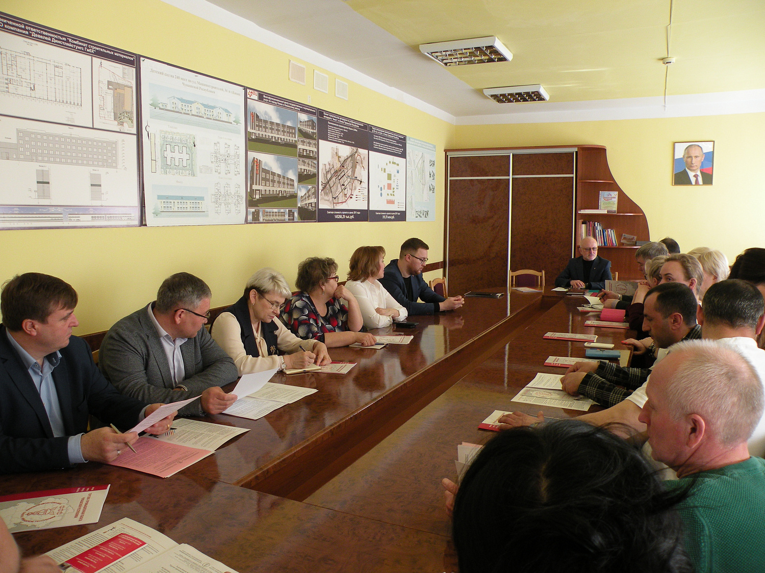 12 апреля 2022 г. в рамках проекта «День открытых дверей ТПП» команда Палаты посетила г. Канаш