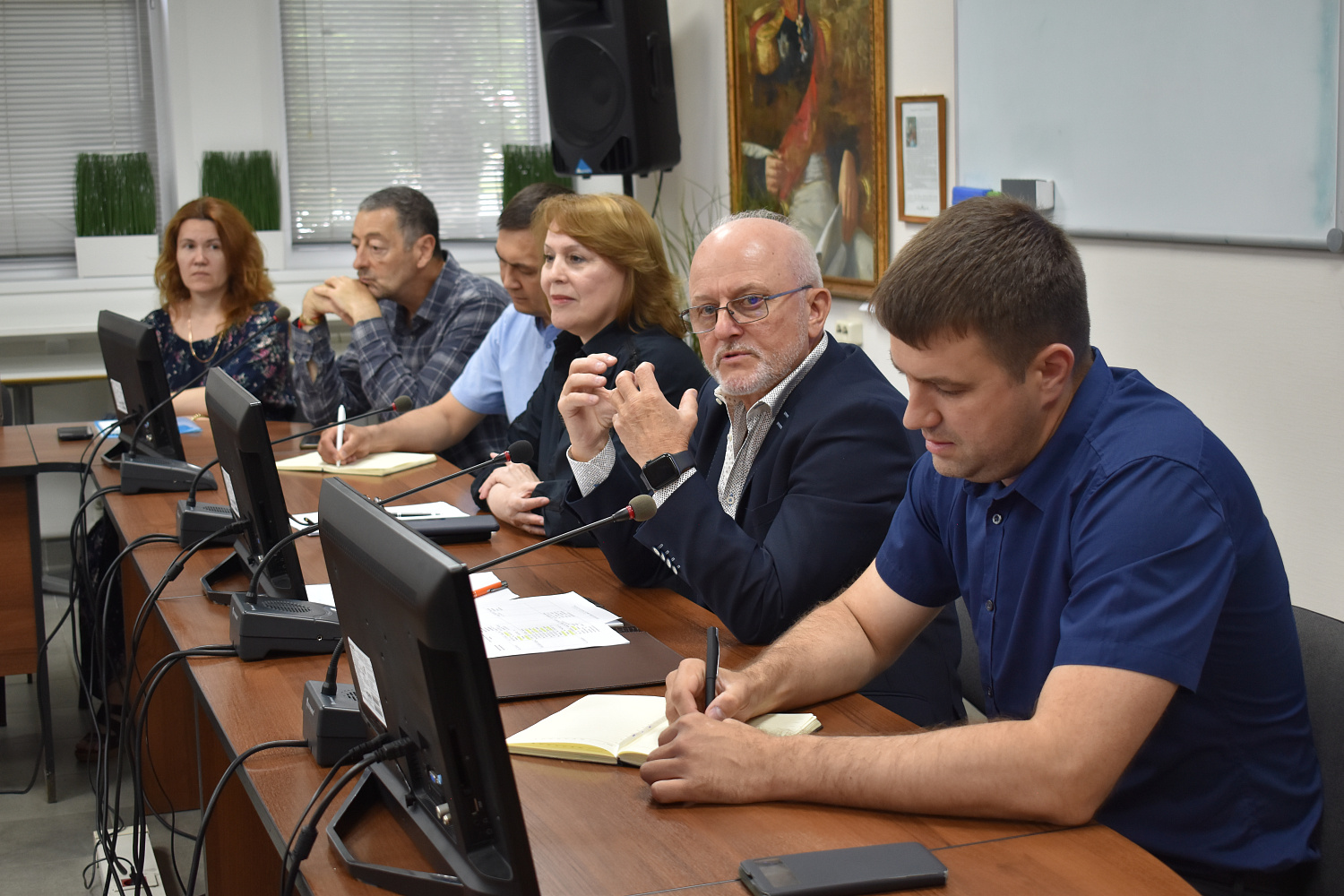 Состоялось рабочее совещание с предприятиями электротехнической отрасли Республики